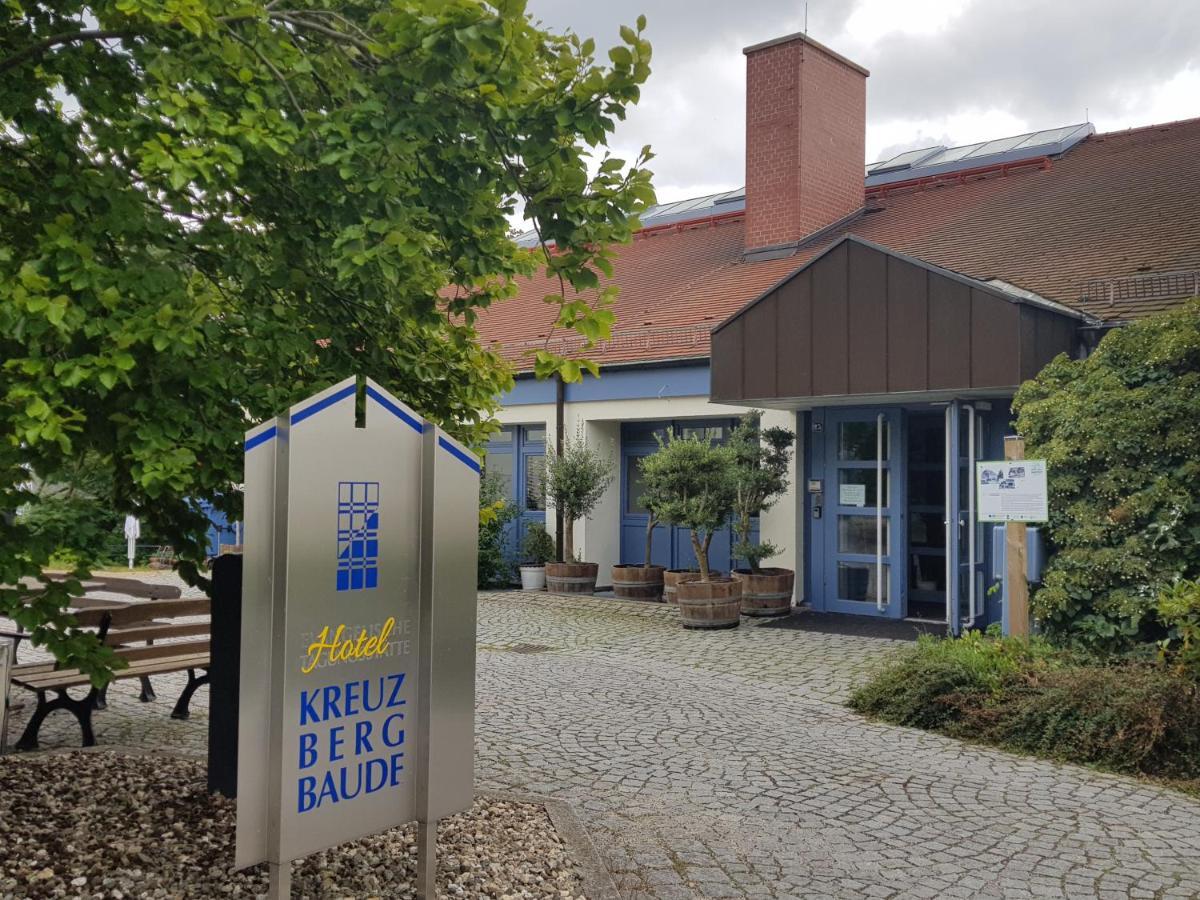 Hotel Kreuzbergbaude Beim Berzdorfer See Mit Wohlfuehl Sauna Markersdorf Exterior foto