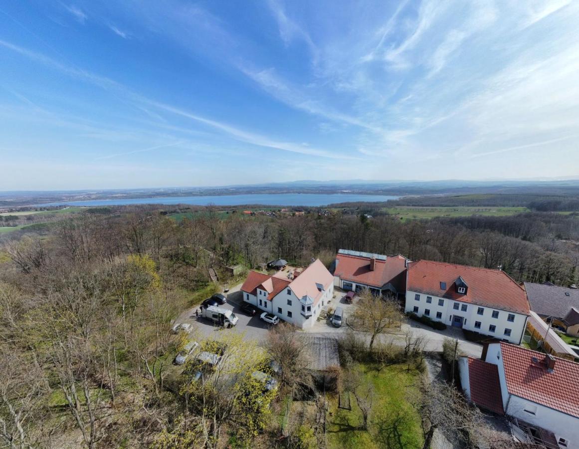 Hotel Kreuzbergbaude Beim Berzdorfer See Mit Wohlfuehl Sauna Markersdorf Exterior foto