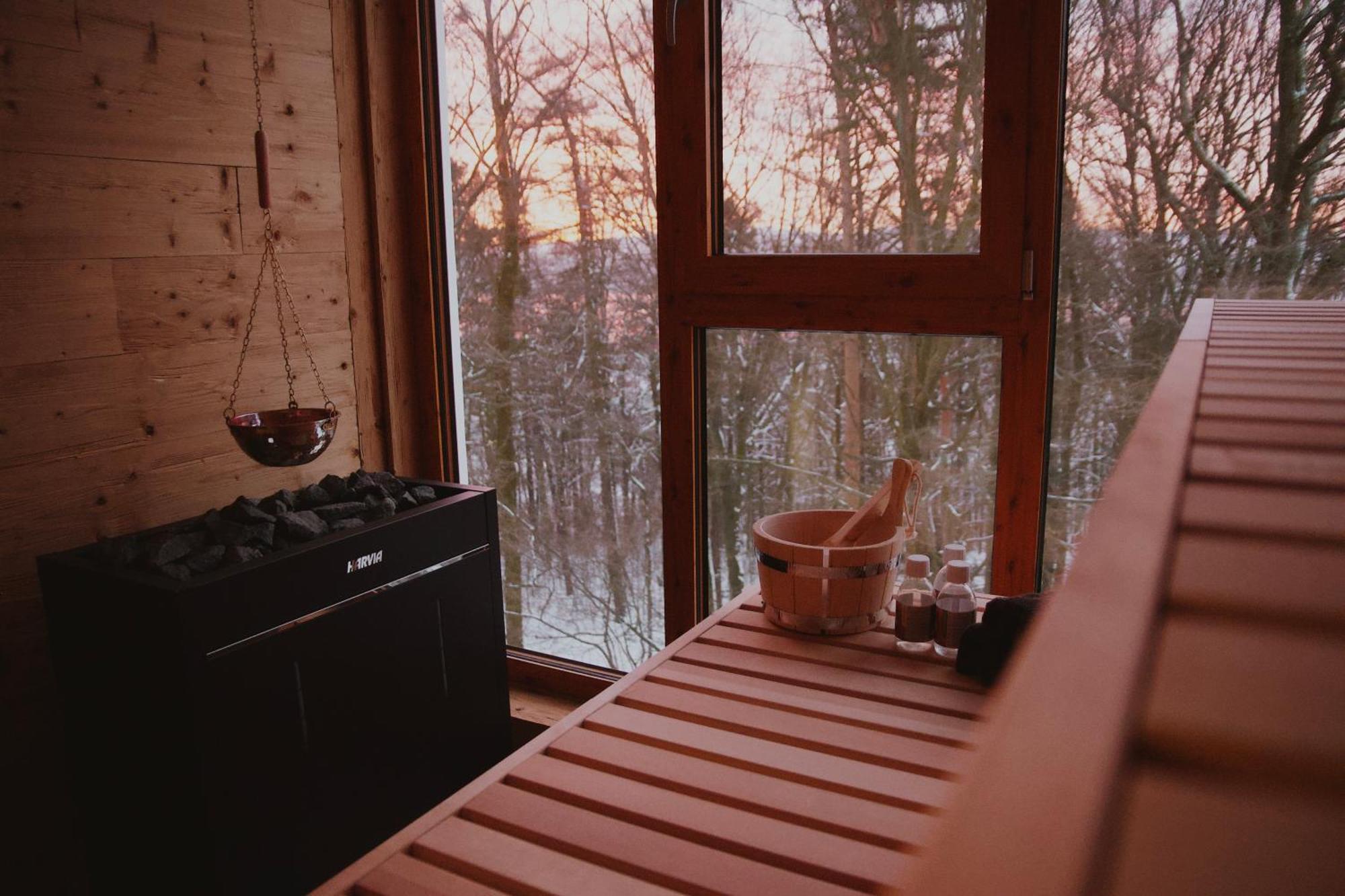 Hotel Kreuzbergbaude Beim Berzdorfer See Mit Wohlfuehl Sauna Markersdorf Exterior foto